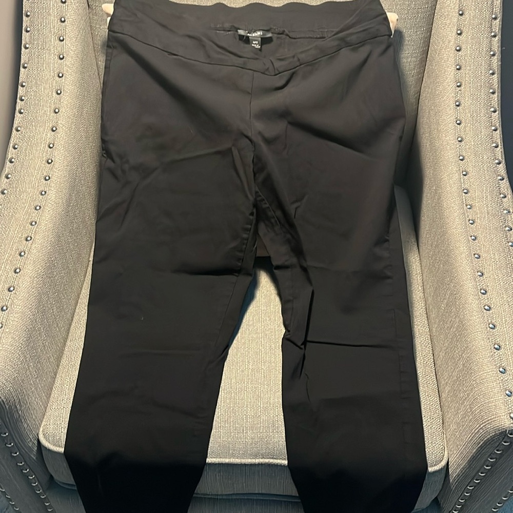 Black alfani pull on pant